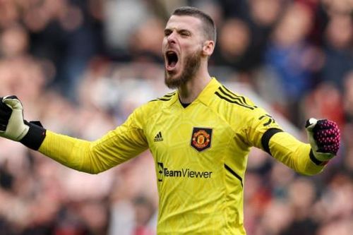 Tái xuất Ngoại hạng Anh, De Gea nhận lương 'khủng'
