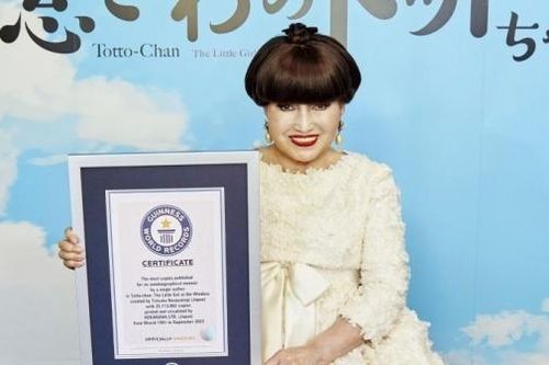 Nhật Bản: Cuốn hồi ký 'Totto-chan: Cô bé bên cửa sổ' lập Kỷ lục thế giới Guinness