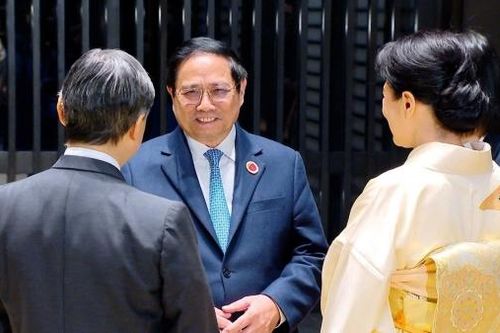 Thủ tướng Phạm Minh Chính cùng lãnh đạo các nước ASEAN hội kiến Nhà vua và Hoàng hậu Nhật Bản