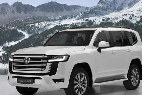 Toyota dừng bán Land Cruiser và nhiều mẫu xe tại Nhật Bản