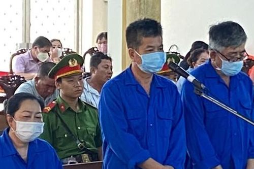 Tuyên án vụ 'bà trùm' Mười Tường: Hai cựu cán bộ Công an tỉnh An Giang lĩnh 21 năm tù