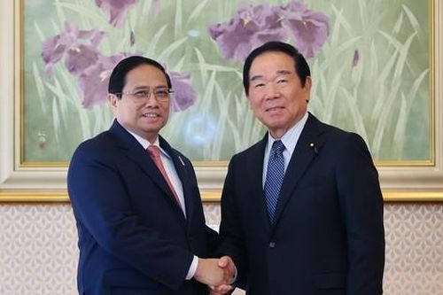 Chủ tịch Hạ viện Nhật Bản khâm phục sự phát triển vượt bậc của Việt Nam
