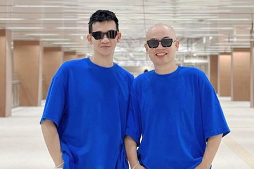 Vũ Ngọc và Son biến ga tàu điện ngầm thành sàn diễn thời trang