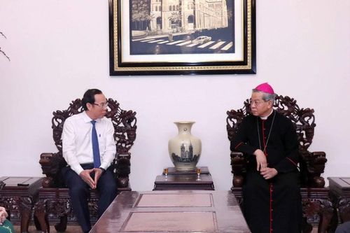 Lãnh đạo Thành phố Hồ Chí Minh chúc mừng đồng bào Công giáo dịp Giáng sinh