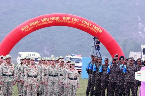 Lực lượng Việt Nam và Ấn Độ trình diễn tình huống tích hợp về Gìn giữ Hòa bình
