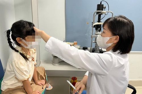 Cận thị lệch có thể gây mù lòa