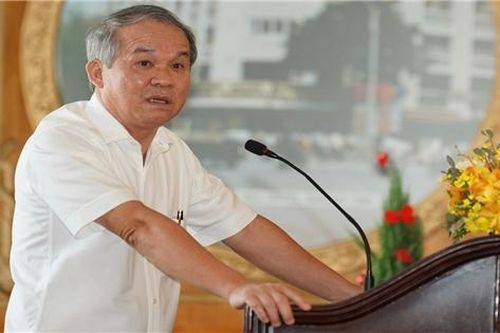 Bầu Đức bán tài sản tâm huyết để trả nợ