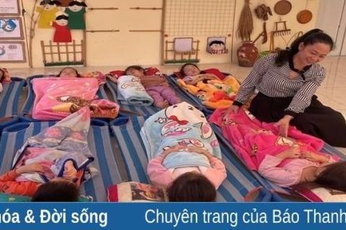Cô hiệu trưởng yêu nghề, mến trẻ