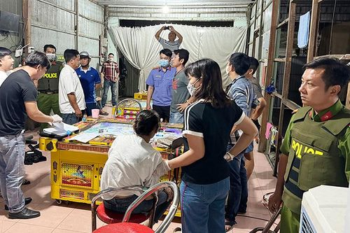 Kiểm tra tiệm game ở phường Mỹ Phước, phát hiện nhóm đối tượng tổ chức và sử dụng ma túy