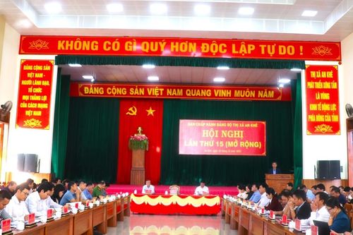 Hội nghị Ban Chấp hành Đảng bộ thị xã An Khê lần thứ 15 (mở rộng)