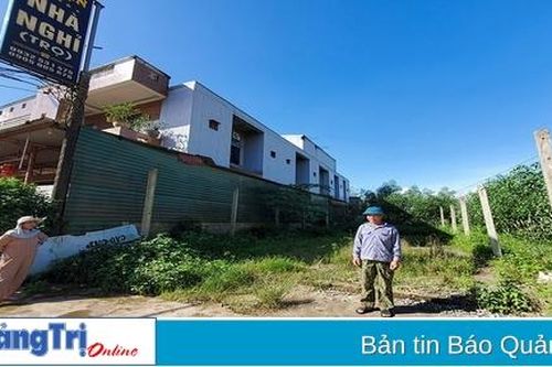 Quan tâm tháo gỡ vướng mắc để sớm cấp giấy chứng nhận quyền sử dụng đất cho 12 hộ dân ở huyện Hải Lăng