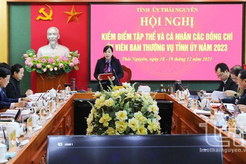 Không nể nang, né tránh trong đánh giá, kiểm điểm