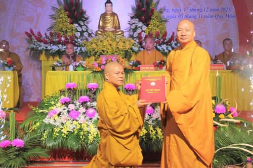 Hà Tĩnh: Công bố quyết định bổ nhiệm trụ trì và đúc đại hồng chung chùa Long Hội