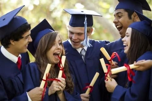 Có nên đi du học ở Phần Lan không? Học bổng, điều kiện, các deadline cần lưu ý khi du học Phần Lan