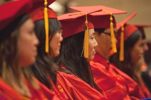 Quy định 37 về xét giáo sư, phó giáo sư: Có nhiều kẽ hở, nảy sinh tiêu cực, cần sửa đổi !