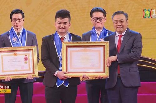Tôn vinh doanh nhân, doanh nghiệp Thăng Long năm 2023