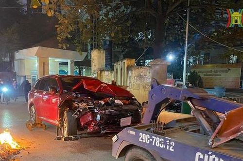 Lái xe bỏ hiện trường khi gây tai nạn liên hoàn
