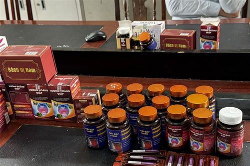 Bắc Giang: Bắt 22 đối tượng giả danh bác sĩ, bán thuốc với giá 'trên trời', thu lợi gần 75 tỷ đồng