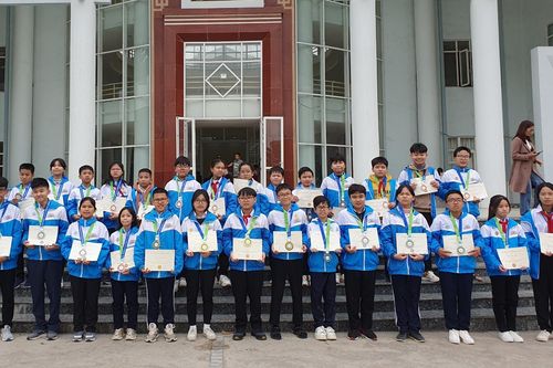 Nam Định: Trường THCS Đào Sư Tích đoạt 4 huy chương Vàng kỳ thi Olympic Toán tiếng Anh - SEAMO 2023