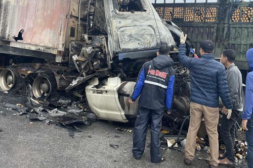 Xác định danh tính 3 nạn nhân vụ 2 xe đầu kéo tông nhau rồi bốc cháy