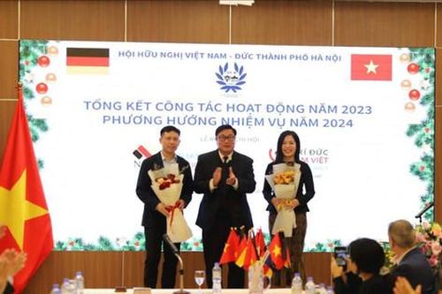 Góp phần tăng cường tình hữu nghị giữa nhân dân hai nước Việt Nam - Đức.