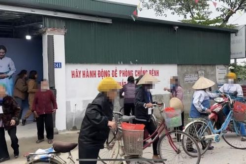 Đằng sau chiêu trò 'khám bệnh miễn phí, tặng quà tri ân'