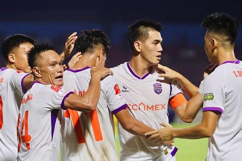 V.League đang thay đổi ngôi thứ