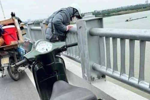 Khoanh vùng tìm kiếm nam thanh niên nhảy cầu Vĩnh Tuy