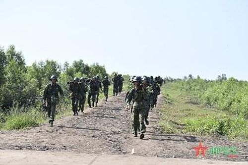 Khi đã lấy binh làm nghiệp- Bài 2: Thiếu bản lĩnh - dễ đứt gánh giữa đường
