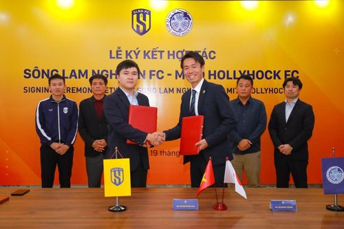 Sông Lam Nghệ An ký kết hợp tác với Mito Hollyhock đến từ Nhật Bản