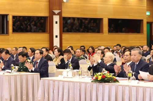 Bản sắc 'ngoại giao cây tre' đã tạo thay đổi về chất trong quan hệ với các nước lớn