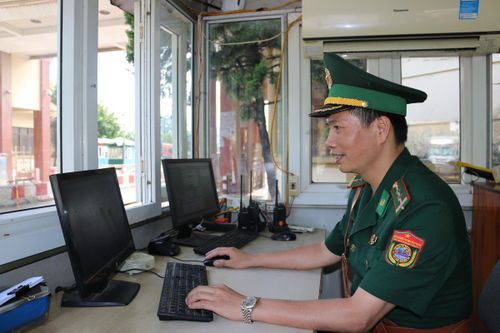 'Chuyên gia' công nghệ của Đồn Biên phòng cửa khẩu Chi Ma