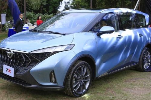 Haima 7X - MPV Trung Quốc ra mắt thị trường Việt Nam, giá từ 865 triệu đồng
