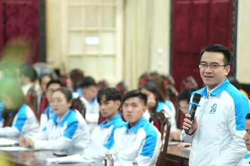 Để chuyển đổi số thực sự đi vào đời sống sinh viên