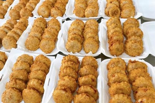 Thành phố Cao Bằng, nơi 'trăm món ăn vặt đều ngon'