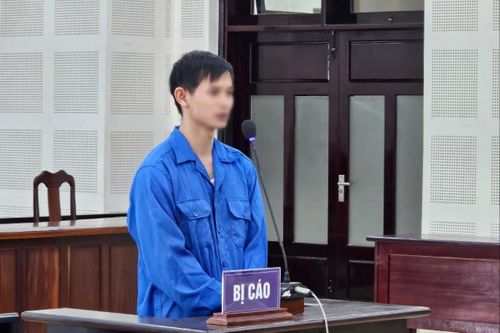 Đánh trọng thương ông chủ vì nợ tiền sửa xe