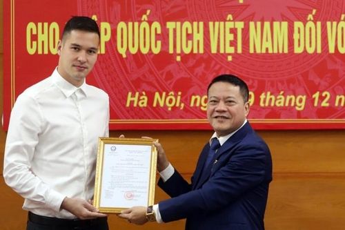 Thủ môn Filip Nguyễn chính thức nhận quốc tịch Việt Nam