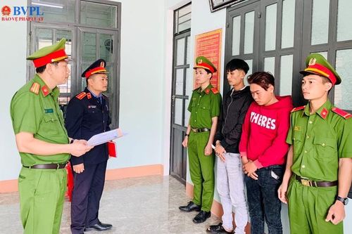 Bắt giam 2 đối tượng đi đòi nợ rồi cưỡng đoạt tài sản của con nợ
