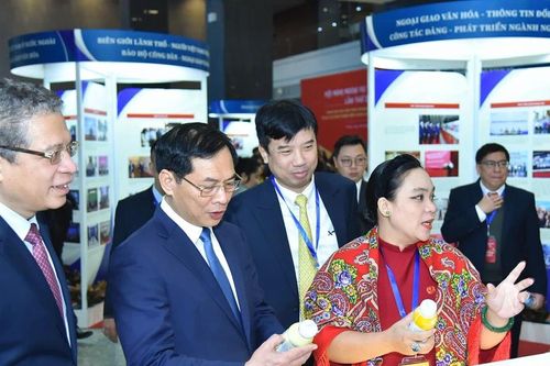 Hơn 40.000 sản phẩm TH phục vụ Hội nghị Ngoại giao lần thứ 32