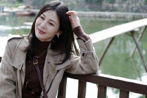 Mỹ nhân bỏ bạn trai nghèo lấy đại gia giờ cuộc sống khổ không ai bằng