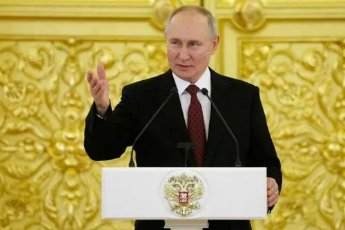 Tổng thống Nga V. Putin nộp hồ sơ tranh cử nhiệm kỳ tiếp theo