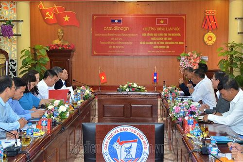 Sở GD&ĐT Điện Biên và Sở GD&TT Luông - Pha - Bang ký kết biên bản ghi nhớ hợp tác đào tạo