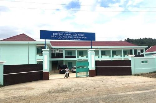 Nghiệm thu Dự án nâng cấp, mở rộng cơ sở vật chất Trường Trung cấp nghề Dân tộc nội trú Khánh Sơn