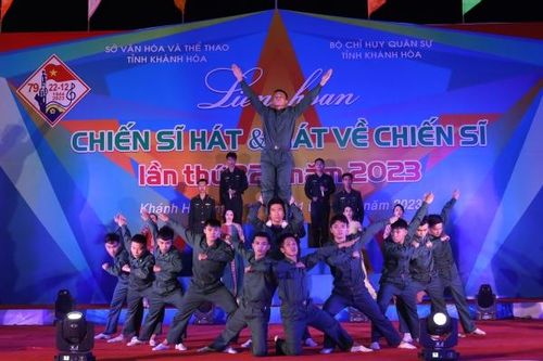 Âm vang tiếng hát ngợi ca người chiến sĩ