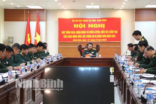 Bộ CHQS tỉnh hiệp đồng giao, nhận quân và huấn luyện diễn tập năm 2024