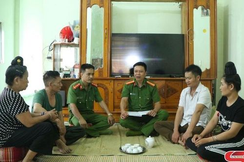 Điển hình trong phong trào 'Toàn dân bảo vệ an ninh Tổ quốc'