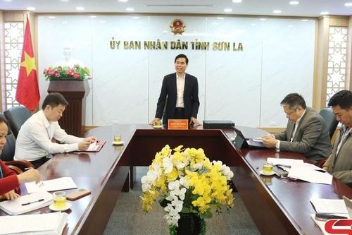 Chủ tịch UBND tỉnh làm việc với các sở, ngành và công dân