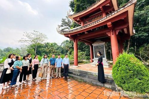 Đổi mới tuyên truyền, giáo dục lịch sử Đảng