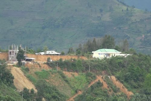 Cao Bằng: 703 hộ nghèo, người dân tộc được xây mới, sửa chữa nhà ở tại Bảo Lâm
