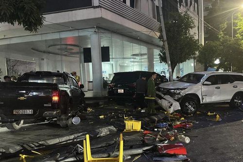 Hai ngày sau khi dùng 'nước vui', gã trai vẫn gây tai nạn nghiêm trọng